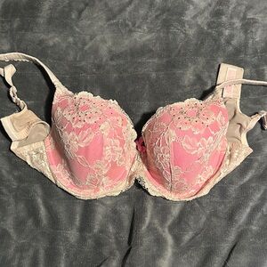 Victoria's Secret Pink and Cream Lace Bra